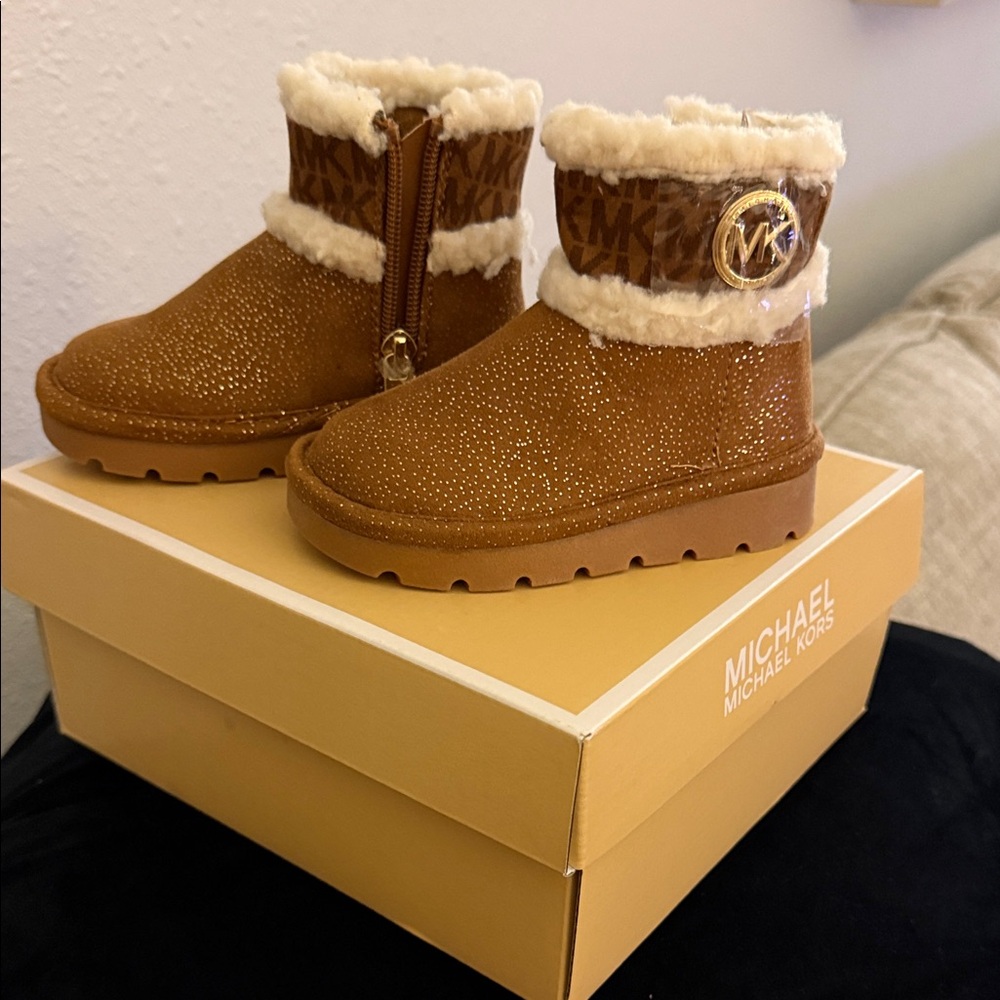 MICHAEL Michael Kors Kids' Tan Boots with Fur Trim